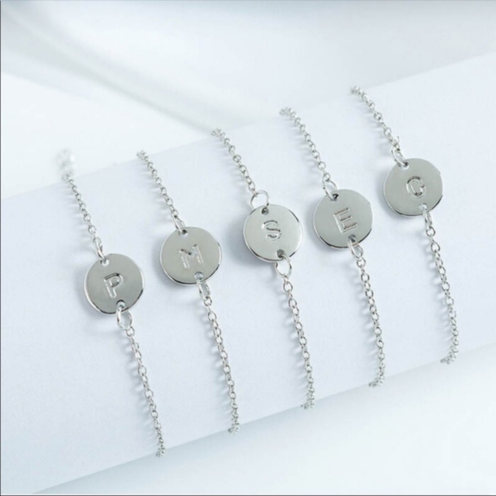C initial dainty silver bracelet - Picture 2 of 3